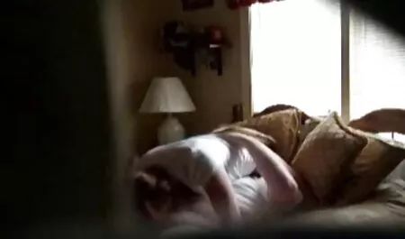 Perverz Ázsiai Csaj rábaszik ingyen szeksz jól .