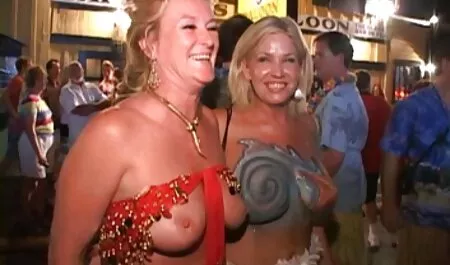 Transzi Nock Gloryhole néger baszás cum