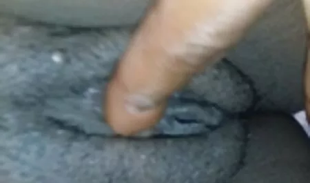 Természetes lány maszturbál egy játék a pornó film magyarul puncija