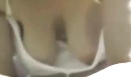 piros nadrágban csaladi sex
