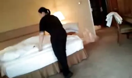 Nagy fekete kakas esett a szájába egy anya fia pornovideok éhes Milf.