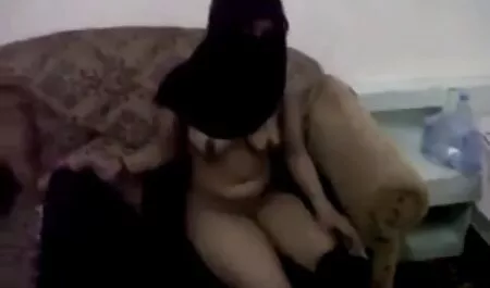 Rita brutálisan ingyen szex sex döngeti a barna Lisa
