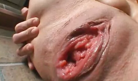 Sötét megszállottság anya fiaval porno jelenet 3