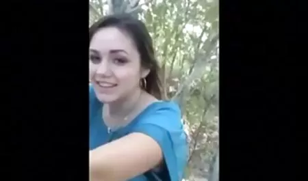 Egy aranyos pár, a backstage fotózásra ingyen családi sex videok