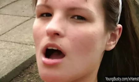 Boldog xxx ingyen video Ázsiai maszturbál a puncija.