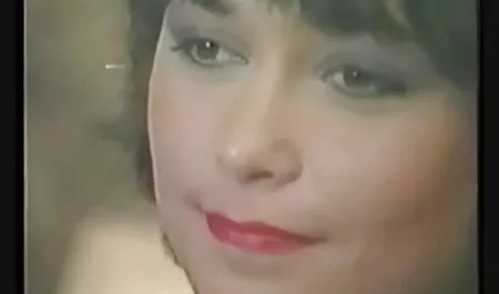 Vörös Tini Lány letartóztatták (beleértve anyuci porno interjú)