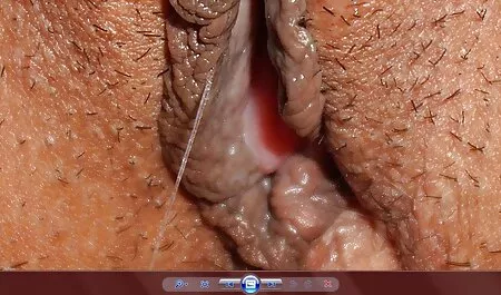 Transzi tgirl baszik rá során ingyen szex videók egy hármaska