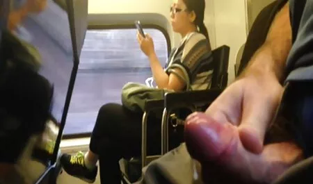 Kiarra Hold kibaszott ujjaival ingyen leszbi pornó Vibrátor, Leszbikus játék