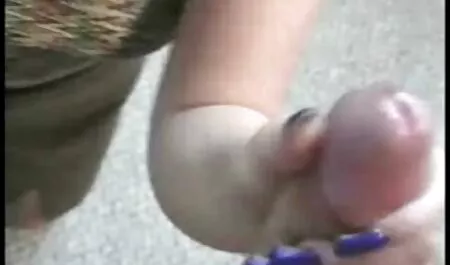 Vad tranzit seggét Lucy ingyen kemény pornó hátulról dugja