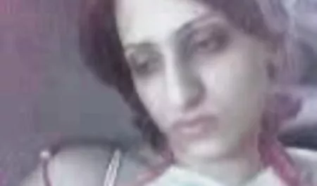 Mammybb busty online porno filmek európai Milf-szobalány szar
