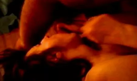 A diákok erotikus filmek online összejönnek egy igazi szex Orgia.